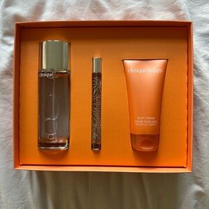 Clinique Orange Moisturizer & Body Oil Set